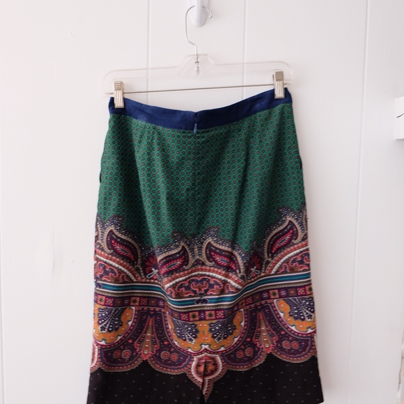 Edme and Esyllte Skirt - Picture 2 of 6